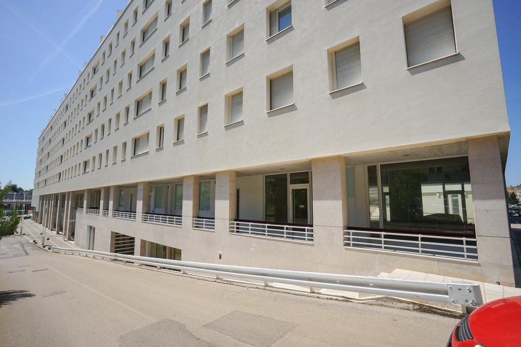 Destino City Apartments Zadar Luaran gambar